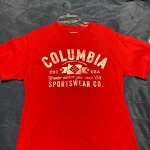 Columbia sportswear Co tshirt
